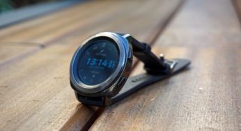 Samsung updates older Gear watches with handy fitness tools