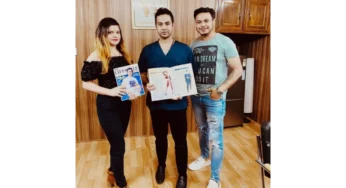 Aditya Aggarwal personally presents copy of PKG lifestyle top 50 personalities magazine to clients