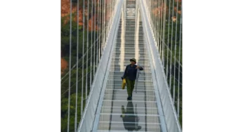 Vietnam’s new glass bridge is declared the world’s longest bridge; sets Guinness World Record