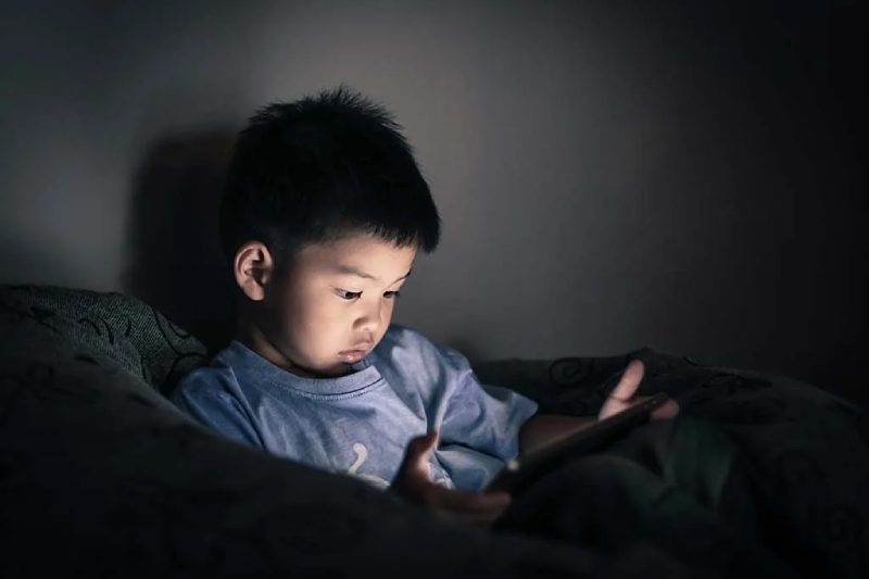 6 Expert Suggestions To Manage Screen Time For Healthier Children