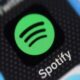 Your Favorite Spotify Podcasts Now Allow You to Leave Comments